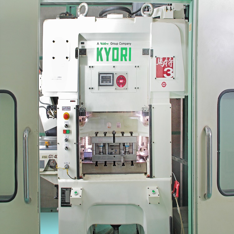 日本精密沖壓設備